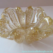 Load image into Gallery viewer, Large 1950s Barovier &amp; Toso MURANO 'Cordonato d'Oro' gold leaf glass bowl
