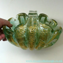 Load image into Gallery viewer, Large 1950s Barovier &amp; Toso MURANO 'Cordonato d'Oro' Gold Leaf Glass Basket
