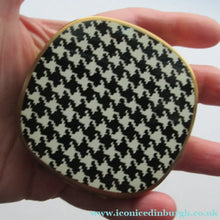 Load image into Gallery viewer, Vintage Mascot Powder Compact with Printed Dogstooth Pattern

