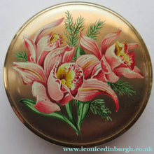 Load image into Gallery viewer, 1950s Melissa Powder Compact with Pink Lilies Flowers
