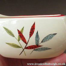 Load image into Gallery viewer, 1950s MIDWINTER Gravy Boat or Jug. Collectable HAWAII PATTERN
