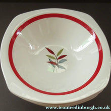Load image into Gallery viewer, 1950s MIDWINTER Set of SIX Pudding Bowls. Collectable HAWAII PATTERN
