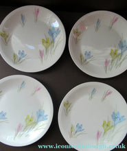 Load image into Gallery viewer, 1950s Norwegian Figgjo Flint Crocus Pattern Side Plate
