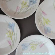 Load image into Gallery viewer, 1950s Norwegian Figgjo Flint Crocus Pattern Side Plate
