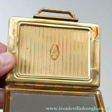 Load image into Gallery viewer, Pretty 1950s Novelty KIGU Vintage Powder Compact in the Shape of a Handbag or Wee Case. PRISTINE
