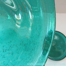 Load image into Gallery viewer, 1950s Hadeland Glass Medium Plate. Greenland Plate
