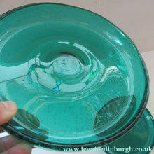 Load image into Gallery viewer, 1950s Hadeland Glass Medium Plate. Greenland Plate
