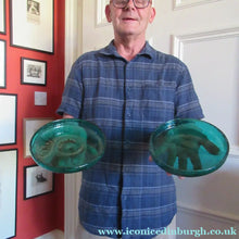 Load image into Gallery viewer, 1950s Hadeland Glass Medium Plate. Greenland Plate
