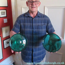 Load image into Gallery viewer, 1950s Hadeland Glass Medium Plate. Greenland Plate
