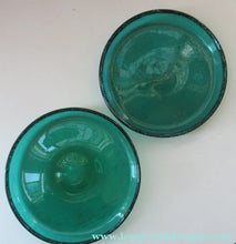 Load image into Gallery viewer, 1950s Hadeland Glass Medium Plate. Greenland Plate

