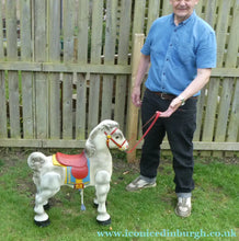 Load image into Gallery viewer, Vintage Early 1950s Painted Steel MOBO Child's Toy Horse. Good Condition
