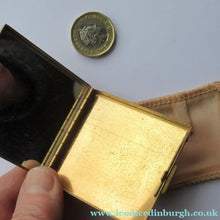Load image into Gallery viewer, Miniature Square Powder Compact with Mother of Pearl Lid
