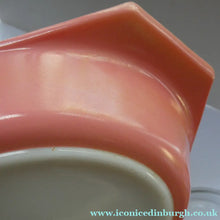 Load image into Gallery viewer, Pyrex Casserole Dish and Stand Pink Daisy 1950s Original Box
