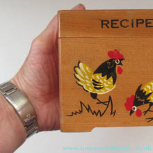 Load image into Gallery viewer, 1950s Wooden Card Box for Recipes Rooster Design
