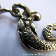 Load image into Gallery viewer, Vintage Iona Silver Necklace John Hart after Alexander Ritchie Scottish Silver
