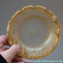 Load image into Gallery viewer, PAIR of Small 1950s Barovier &amp; Toso MURANO 'Cordonato d'Oro' gold leaf glass bowls
