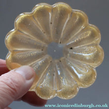 Load image into Gallery viewer, PAIR of Small 1950s Barovier &amp; Toso MURANO 'Cordonato d'Oro' gold leaf glass bowls
