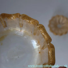 Load image into Gallery viewer, PAIR of Small 1950s Barovier &amp; Toso MURANO 'Cordonato d'Oro' gold leaf glass bowls
