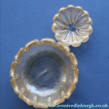Load image into Gallery viewer, PAIR of Small 1950s Barovier &amp; Toso MURANO 'Cordonato d'Oro' gold leaf glass bowls
