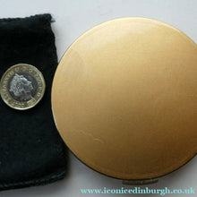 Load image into Gallery viewer, Vintage 1950s POWDER COMPACT with Bouquet of Wild Flowers. Design by STRATTON
