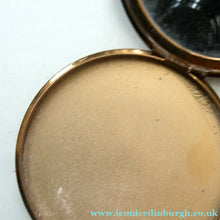 Load image into Gallery viewer, Pretty 1950s Vintage Powder Compact with Tapestry Petit Point Lid. Made by STRATTON
