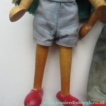 Load image into Gallery viewer, Set of Three Little Vintage 1950s WOODEN DOLLS. Made in Poland
