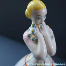 Load image into Gallery viewer, UKRAINE POTTERY. Vintage 1950s Figurine of a Girl. Baranivka Porcelain Factory
