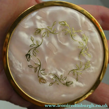 Load image into Gallery viewer, MASCOT Brand. Vintage 1950s POWDER COMPACT with Marblised Lucite Lid with Golden Leaves Garland
