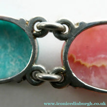 Load image into Gallery viewer, Pretty Vintage Bracelet Set with Coloured Agates. Excellent Condition
