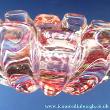Load image into Gallery viewer, BAROVIER &amp; TOSO; Vintage Zebrati Murano Art Glass Grosse Costolature Clamshell Bowl 
