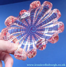 Load image into Gallery viewer, BAROVIER &amp; TOSO; Vintage Zebrati Murano Art Glass Grosse Costolature Clamshell Bowl 
