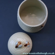 Load image into Gallery viewer, 1960s Beswick Honey Pot in the Shape of a Round Beehive
