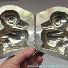 Load image into Gallery viewer, Vintage DUTCH Vormenfabriek Tilburg Tin Chocolate Mould in the Shape of a Little Duckling
