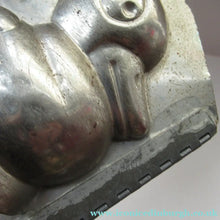 Load image into Gallery viewer, Vintage DUTCH Vormenfabriek Tilburg Tin Chocolate Mould in the Shape of a Little Duckling
