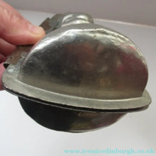Load image into Gallery viewer, Vintage DUTCH Vormenfabriek Tilburg Tin Chocolate Mould in the Shape of a Little Rabbit
