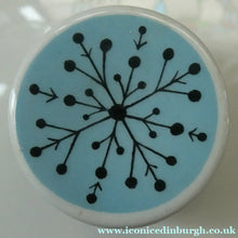Load image into Gallery viewer, 1960s EVERGLADE Midwinter Stylecraft Lidded Tureen. Designed by Jessie Tait
