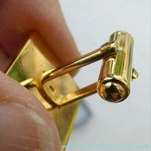 Load image into Gallery viewer, 1960s 1970s Brutalist Gold Tone Cufflinks with Tigers Eye Inclusion
