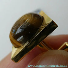 Load image into Gallery viewer, 1960s 1970s Brutalist Gold Tone Cufflinks with Tigers Eye Inclusion
