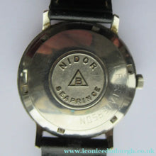 Load image into Gallery viewer, 1960s Gent's Automatic Nidor Seaprince Wristwatch Dress Watch
