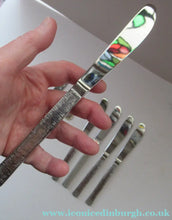 Load image into Gallery viewer, Viners Shorter Table knives Gerald Benny 1960s Stainless Steel Studio
