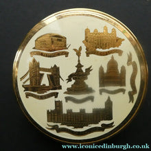 Load image into Gallery viewer, Vintage 1960s Powder Compact. Famous London Tourist Sites Unused
