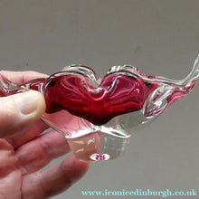 Load image into Gallery viewer, HOSPODKA Chribska. Fine MINIATURE 1960s Pink and Clear Cased Glass Bowl with Wing Details
