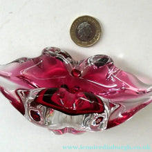 Load image into Gallery viewer, HOSPODKA Chribska. Fine MINIATURE 1960s Pink and Clear Cased Glass Bowl with Wing Details
