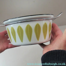 Load image into Gallery viewer, Vintage 1960s Catherineholm Casserole Dish Lotus Pattern
