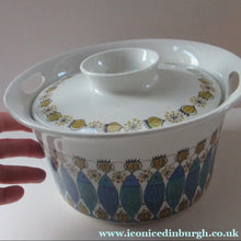 Load image into Gallery viewer, 1960s NORWEGIAN CLUPEA (Herring) Design. RARE Large Lidded Casserole Dish. Figgjo Flint Turi Design - European Ceramics

