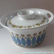 Load image into Gallery viewer, 1960s NORWEGIAN CLUPEA (Herring) Design. RARE Large Lidded Casserole Dish. Figgjo Flint Turi Design - European Ceramics
