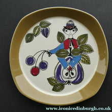 Load image into Gallery viewer, 1960s NORWEGIAN PLATE by Figgjo Flint (Corsica Design) by Turi Gramstad.
