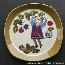 Load image into Gallery viewer, 1960s NORWEGIAN PLATE by Figgjo Flint (Corsica Design) by Turi Gramstad.
