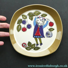 Load image into Gallery viewer, 1960s NORWEGIAN PLATE by Figgjo Flint (Corsica Design) by Turi Gramstad.
