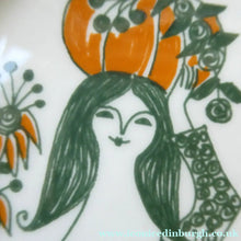 Load image into Gallery viewer, 1960s Norwegian PLATE by Figgjo Flint (Sicilia Design) by Turi Gramstad. A Girl with Pumpkins
